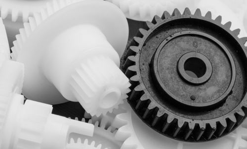 آخرین اخبار شرکت درباره ماشینکاری پلاستیکی CNC چیست؟