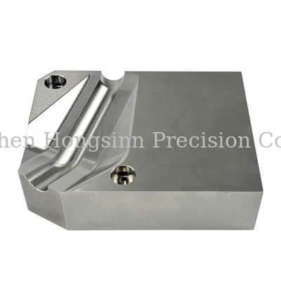 قیمت خوب خدمات ماشینکاری CNC PEEK با دقت بالا با ماشینکاری CNC چند محوره برای قطعات سفارشی آنلاین